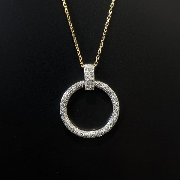 ladies diamond circle pendant